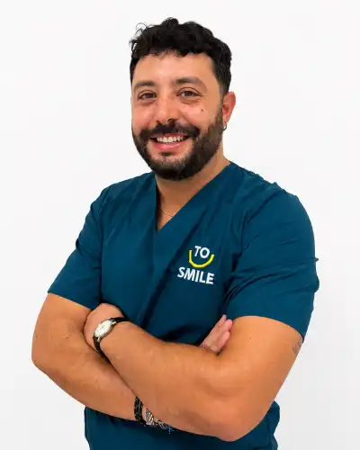 Dott. Alessandro Porcu, Generalista perfezionato in Implantologia